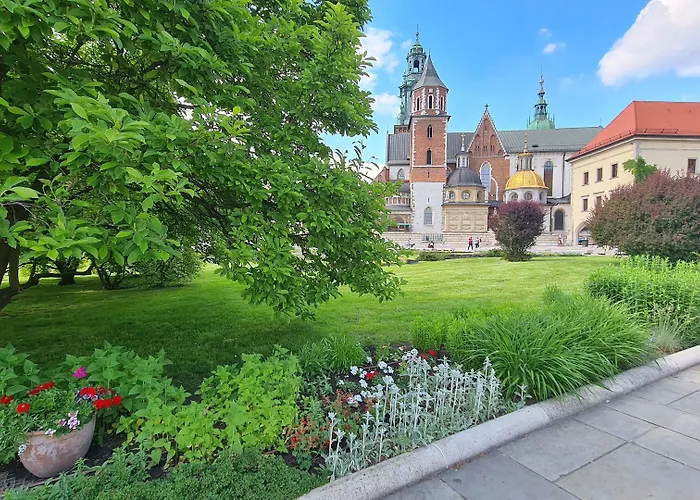 Cracow Central Aparthotel
